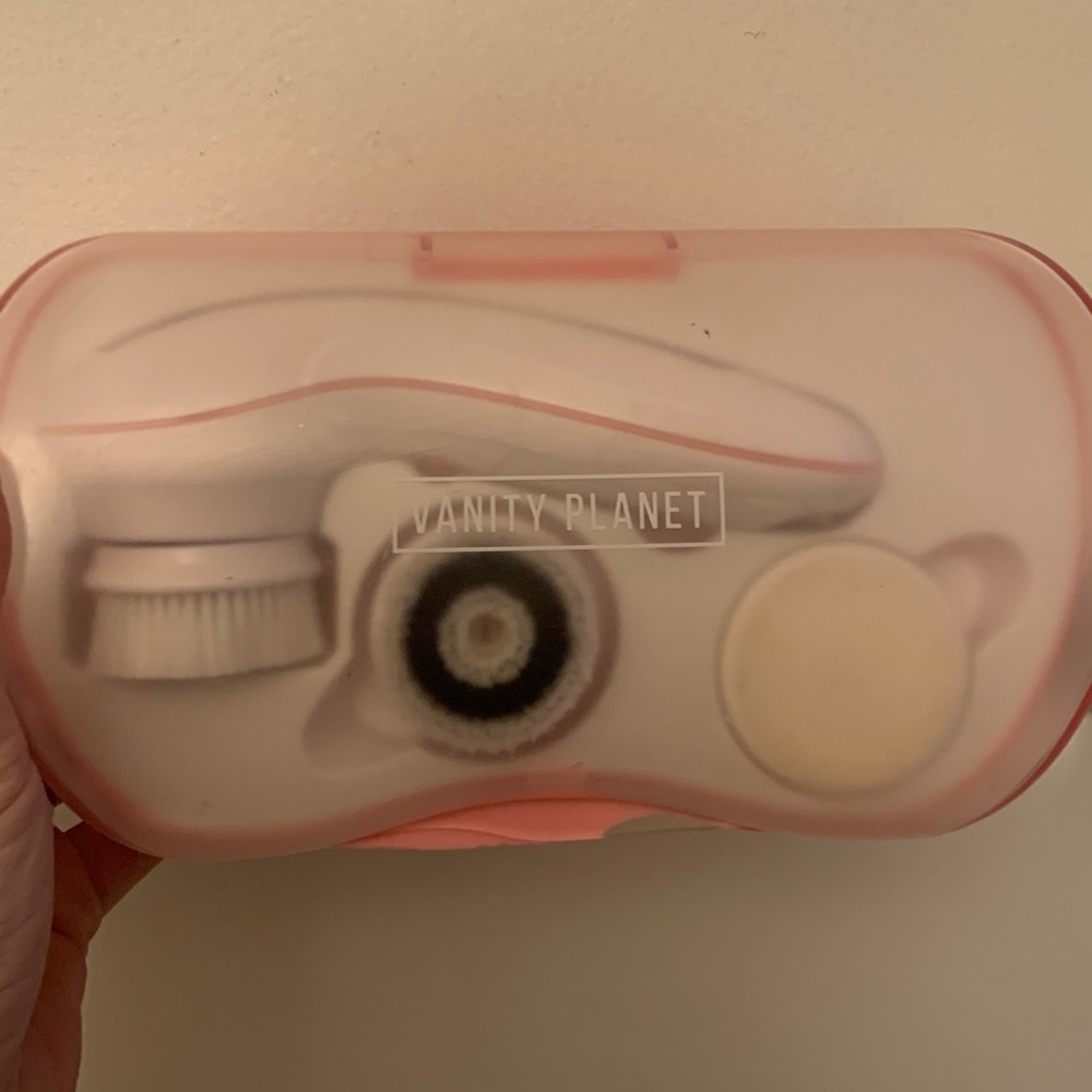 vanity planet brush